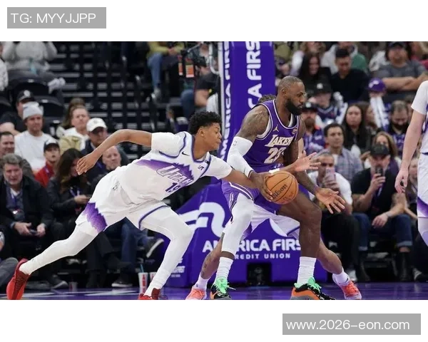 NBA赛况分析快船遭遇骑士强敌雷霆轻取开拓者湖人再胜爵士展现实力