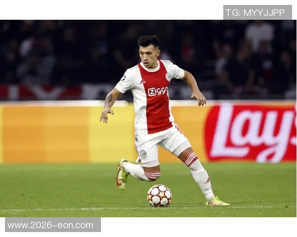 德天空报道厄兹詹冬窗或离开多特科隆等队密切关注球员动态