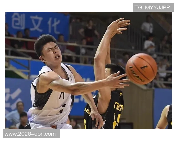 巴代谈成长经历与球队防守策略强调登贝莱的重要性 巴代谈成长经历与球队防守策略强调登贝莱的重要性